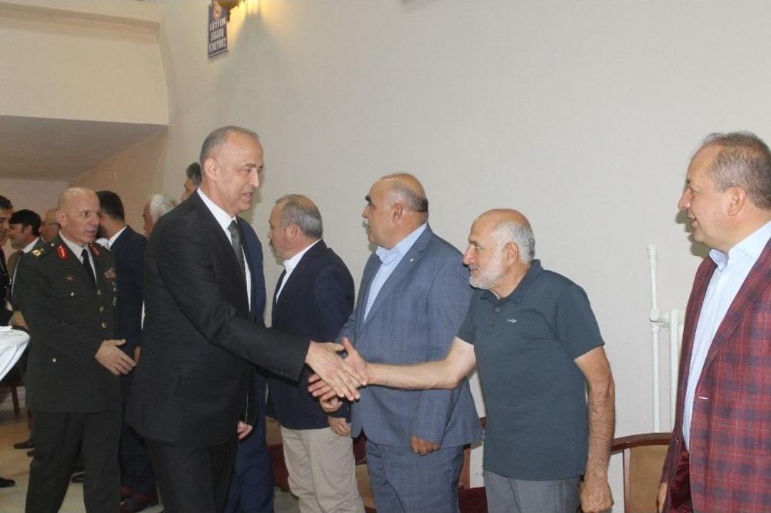 &Ccedil;ankırı Protokol&uuml; Bayramlaştı