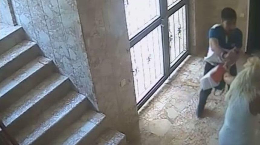 Antalya&rsquo;da Rus Kadının Yaşadığı Dehşet Kameralarda