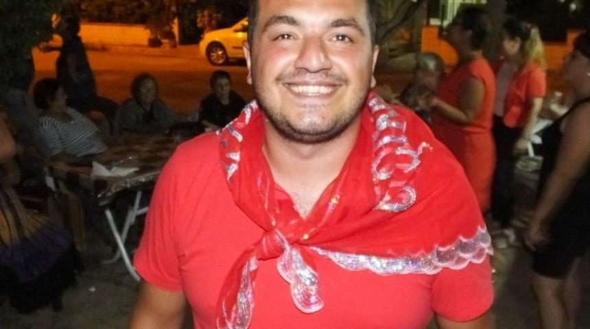 Balıkesir&rsquo;de Sazlı S&ouml;zl&uuml; Asker Uğurlaması