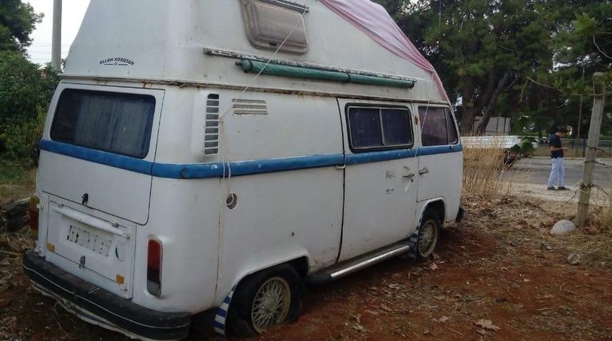 Sahibine Ulaşamadığı Karavanı &Ccedil;ektirdiğini İddia Eden Şahıs G&ouml;zaltına Alındı