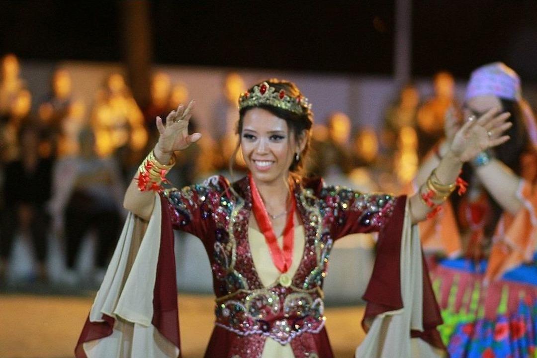 (&ouml;zel) Trakya&rsquo;ya &Ccedil;inli Gelin Geldi, Trakya Usul&uuml; Kına Gecesi Yapıldı