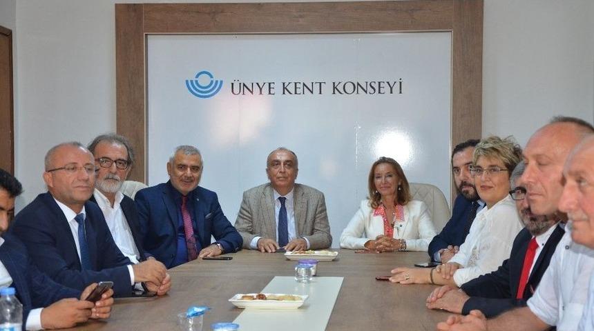 Kent Konseyleri &Uuml;nye&rsquo;de Toplandı