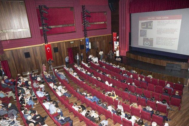 Çiftçi, Dünya Tarihi Kentler Birliği Konferansında Şanlıurfa’yı Tanıttı