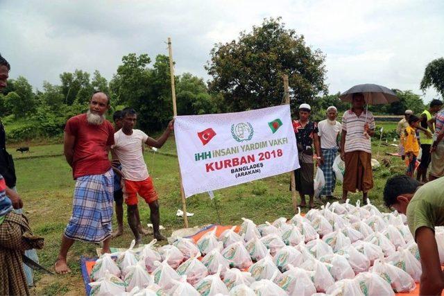 2 Milyon 300 Bin İhtiyaç Sahibine Kurban Yardımı