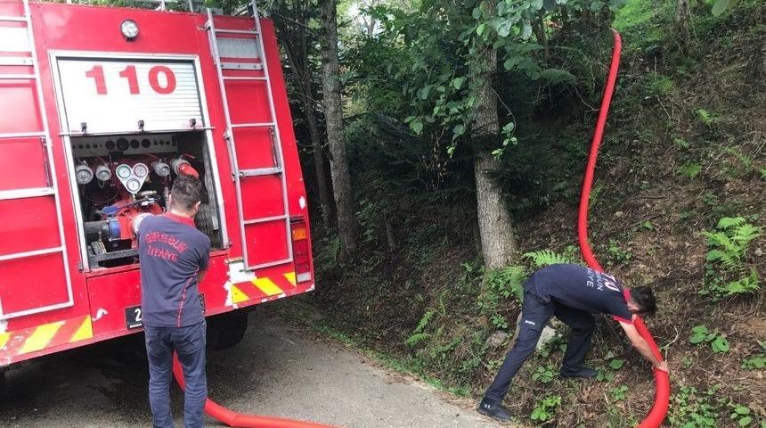 Giresun Belediyesi, Susuz Kalan K&ouml;ylere Su Taşıyor