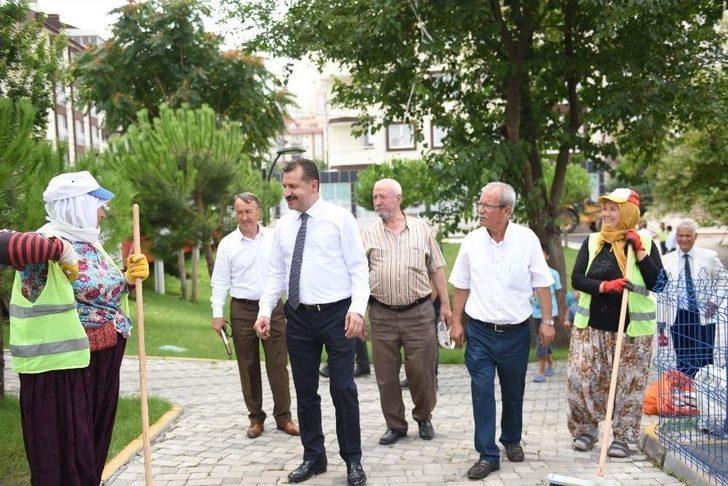 Başkan Yılmaz, Yolları Asfaltladı G4