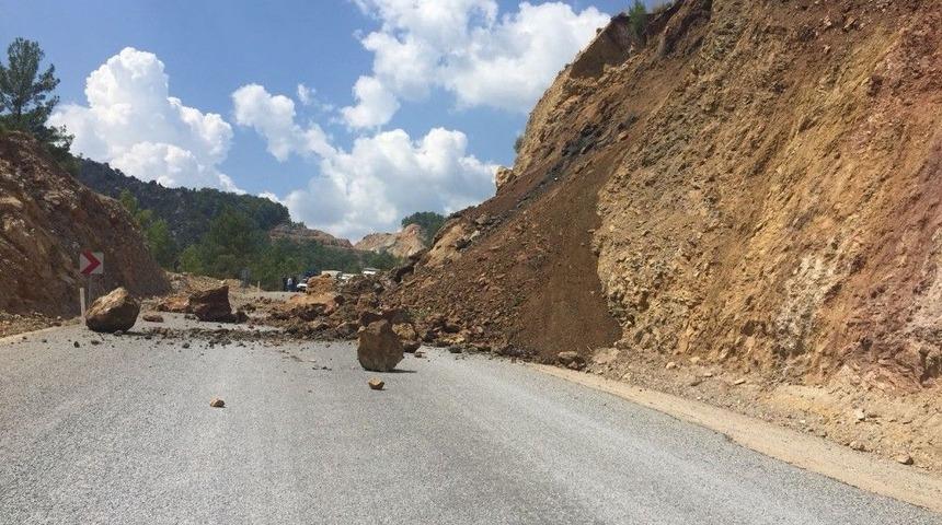 Antalya&rsquo;da Heyelan