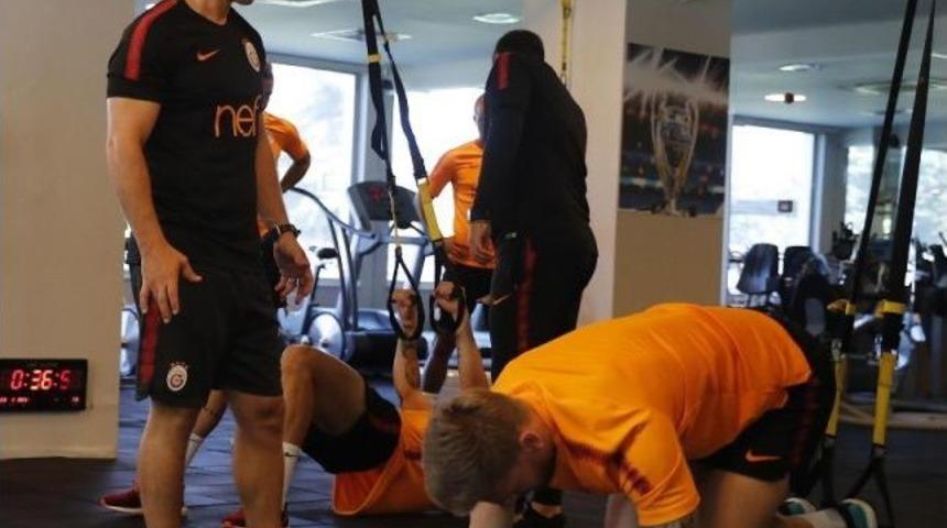 Galatasaray, Aytemiz Alanyaspor Ma&ccedil;ı Hazırlıklarını &Ccedil;ift Antrenmanla S&uuml;rd&uuml;rd&uuml;