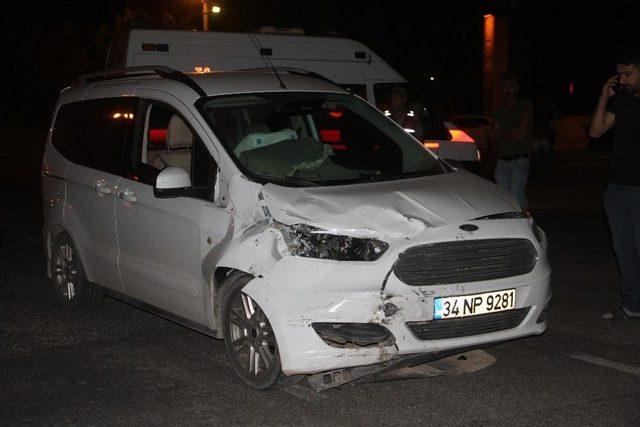 Elazığ’da Trafik Kazası: 4 Yaralı