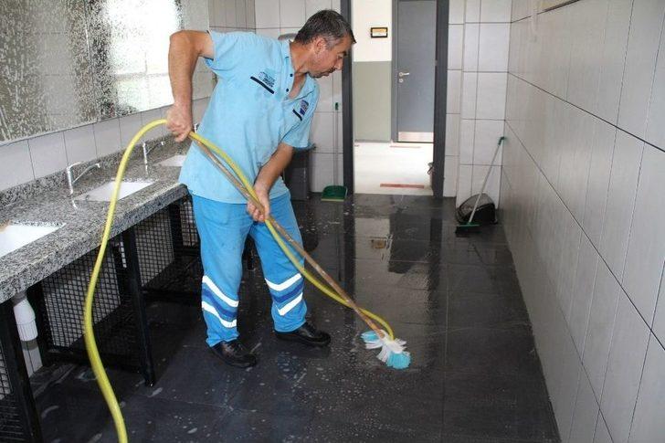 İstanbul’da Okullarda Temizlik Alarmı G1