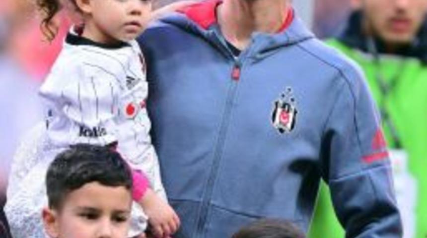 Pepe İ&ccedil;in Hen&uuml;z Teklif Yok