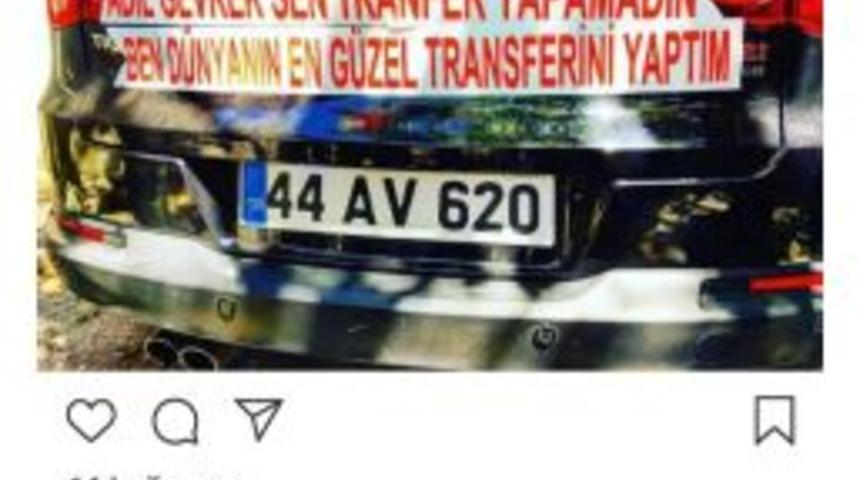 Gelin Arabasına Yazdırdı, Kulüp Başkanı Telefonla Aradı