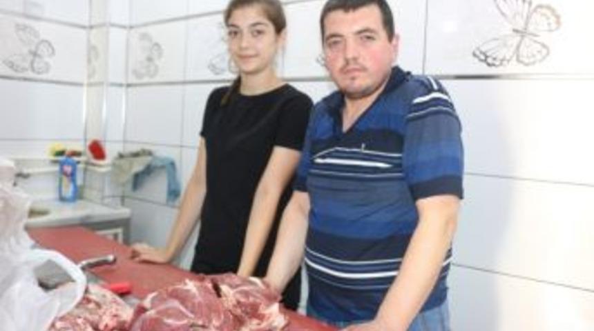 Babalı Kızlı Kurban Bayramı Mesaisi