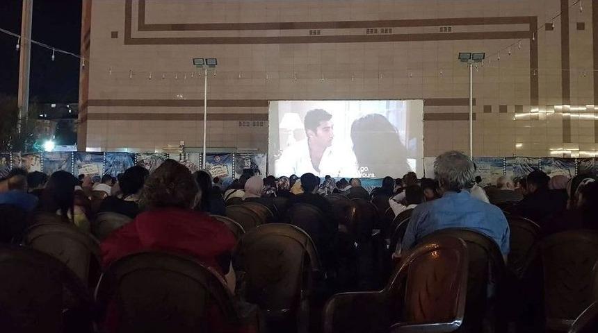 Ke&ccedil;i&ouml;ren&rsquo;de Nostaljik Sinema Akşamları