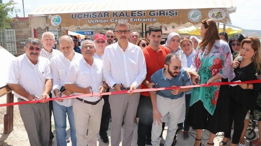 T&uuml;rkiye - Azerbaycan Kardeşlik Sergisi A&ccedil;ıldı