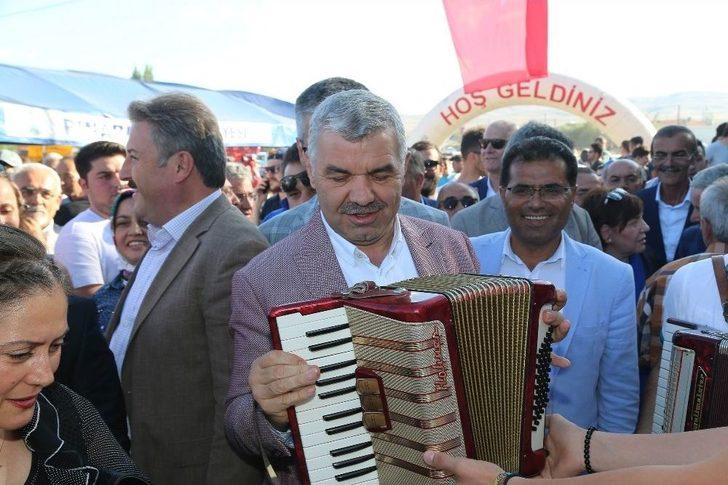 Başkan Çelik, Uluslararası Uzunyayla Çerkez Kültür Festivali’nde Birlik Beraberlik Vurgusu Yaptı G2