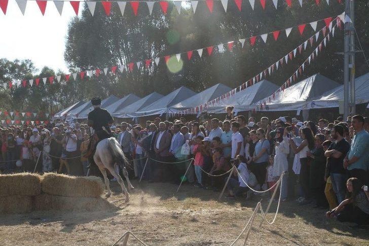 Başkan Çelik, Uluslararası Uzunyayla Çerkez Kültür Festivali’nde Birlik Beraberlik Vurgusu Yaptı G5