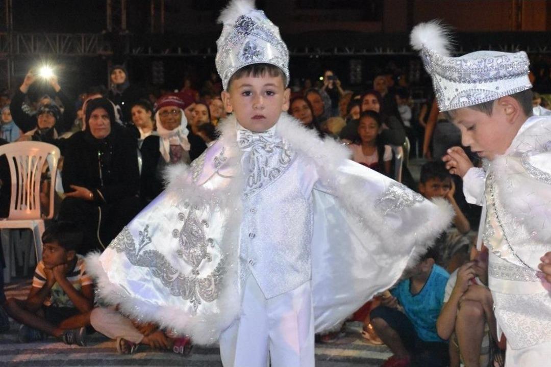 Havran&rsquo;da Toplu S&uuml;nnet Ş&ouml;leni