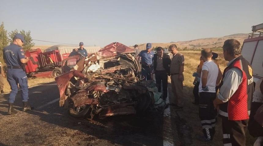 Nişan D&ouml;n&uuml;ş&uuml; Facia: 5 &Ouml;l&uuml;