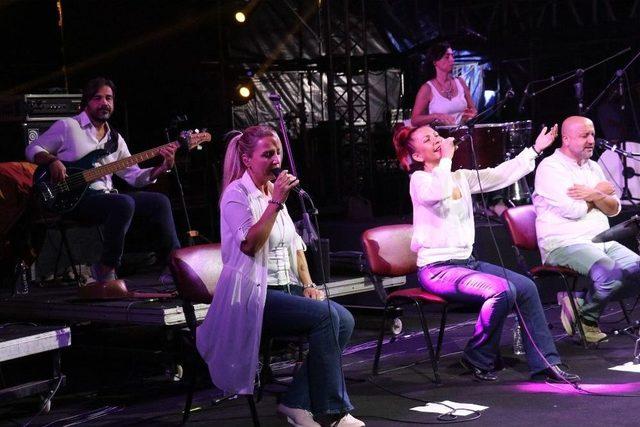 Doğu’nun İlk Ve Tek Gençlik Festivaline İlk Gününde 20 Bin Kişi Katıldı