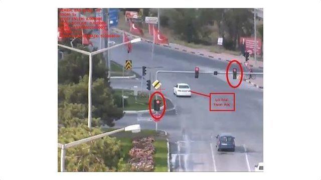 Isparta’da Trafik Polisinden Rekor Ceza: Ağustos Ayında 4 Bin 198 Sürücüye, 1 Milyon 251 Bin 134 Liralık Ceza Yazıldı