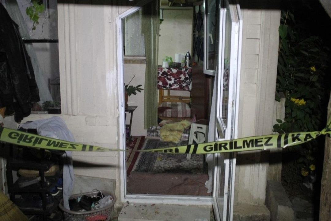 Kocaeli&rsquo;de Dayı Dehşeti: 2 &Ouml;l&uuml;