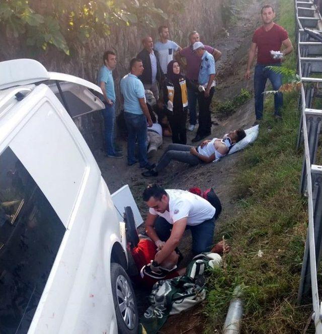 Ordu’da Trafik Kazası: 6’sı Çocuk 10 Yaralı