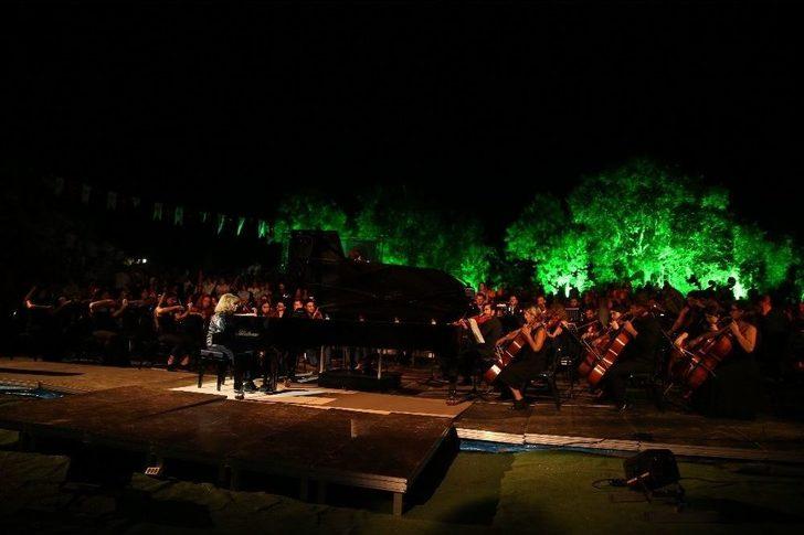 Antik Kentte İdil Biret’ten Piyano Resitali G3