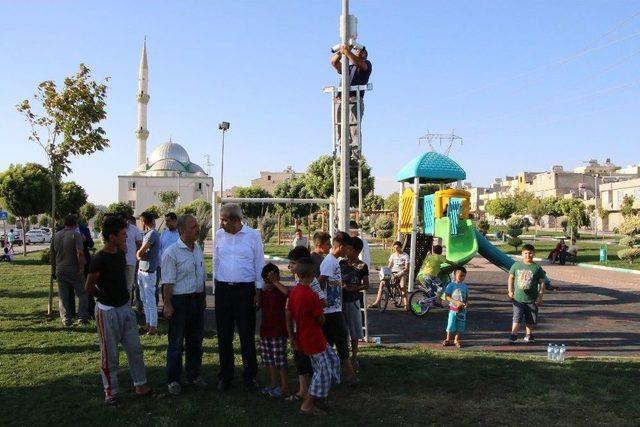 Haliliye’da Parklar Daha Güvenli Hale Getiriliyor