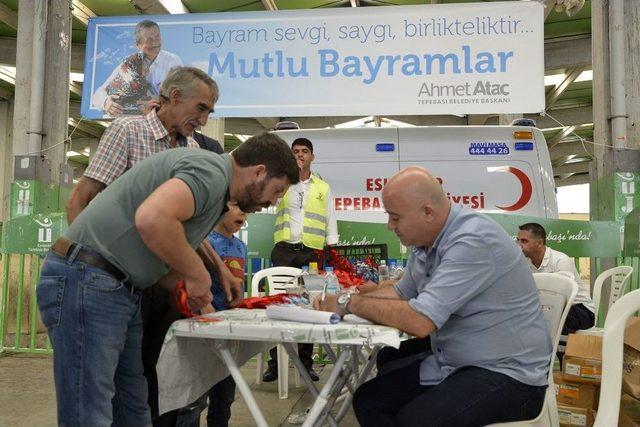 Tepebaşı Belediyesinde Kurban Hizmetleri Kız Kesmedi