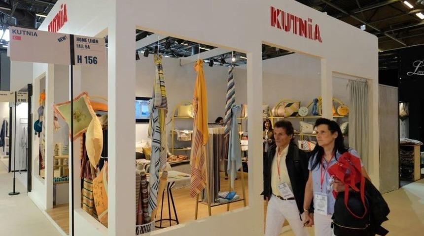 Kutnia, "kutnu"yu Paris&rsquo;e Taşıdı
