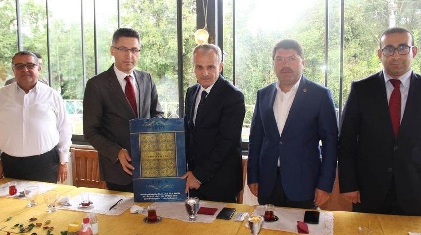 Bartın&rsquo;da Tayini &Ccedil;ıkan M&uuml;lki İdare Amirlerine Veda Etkinliği