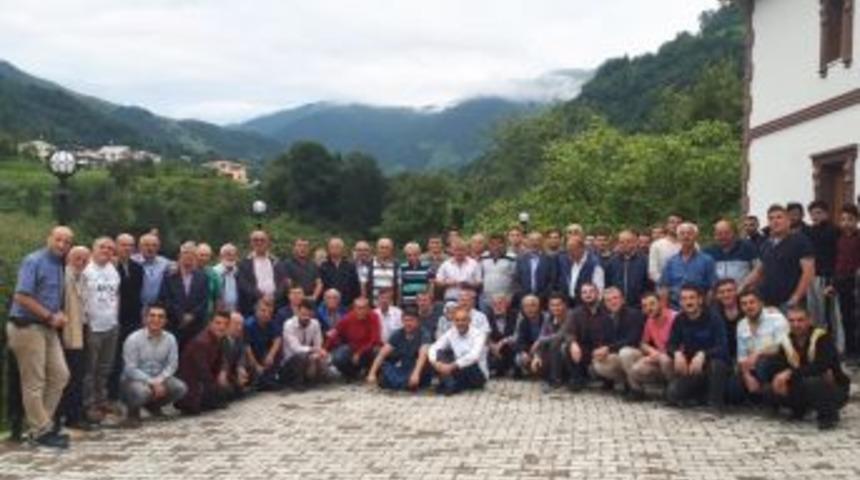 Bin N&uuml;fuslu Mahallenin Su Sorunu Aynı G&uuml;n &Ccedil;&ouml;z&uuml;ld&uuml;