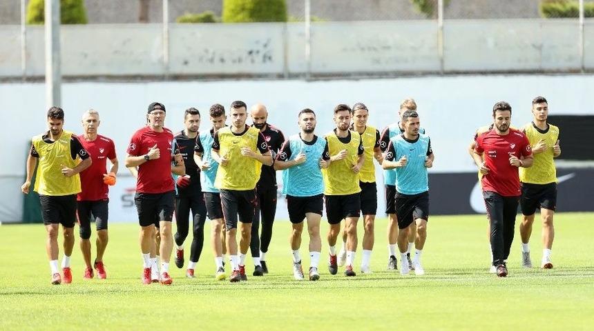 A Milli Futbol Takımı Trabzon’da Çalıştı