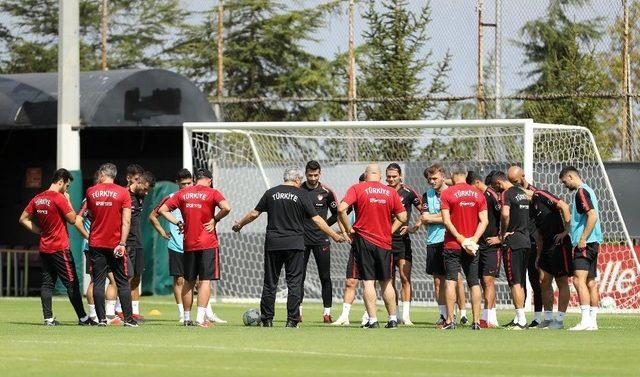 A Milli Futbol Takımı Trabzon’da Çalıştı