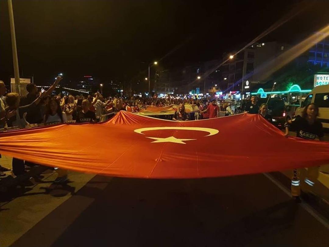 Kuşadası&rsquo;nda Kurtuluş Coşkusu Devam Ediyor