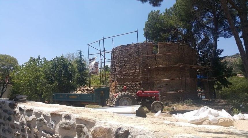 800 Yıllık Kule Onarımda