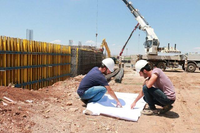 Şuski Siverek’teki Yatırımlarına Devam Ediyor