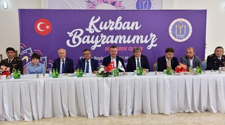 Bilecik&rsquo;te Protokol &Uuml;yeleri Bayramlaştı