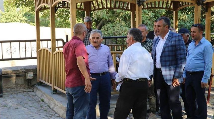 Başkan Büyükkılıç Vatandaşlarla Bayramlaştı