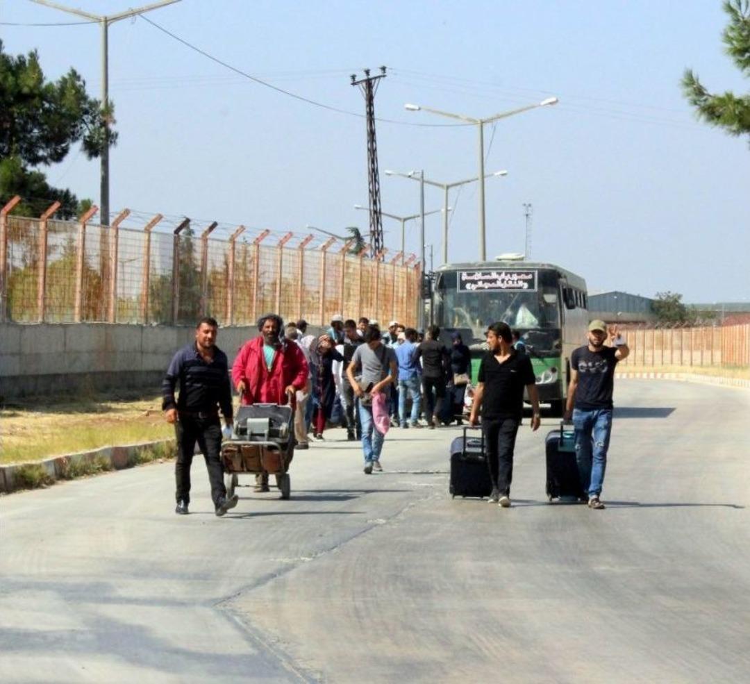 52 Bin 114 Suriyeliden 49 Bini T&uuml;rkiye&rsquo;ye D&ouml;nd&uuml;