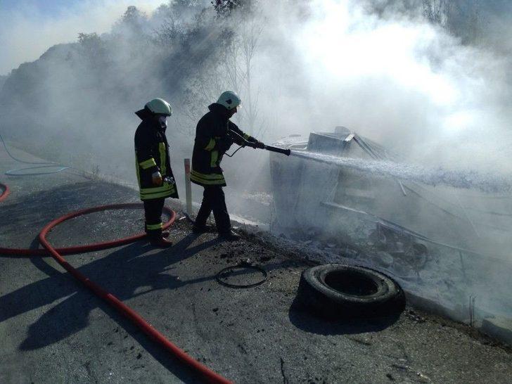 Kaza Yapan Tır Alev Aldı G2