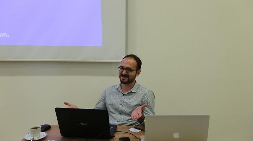 Gen&ccedil; At&ouml;lyelerde Dersler Devam Ediyor