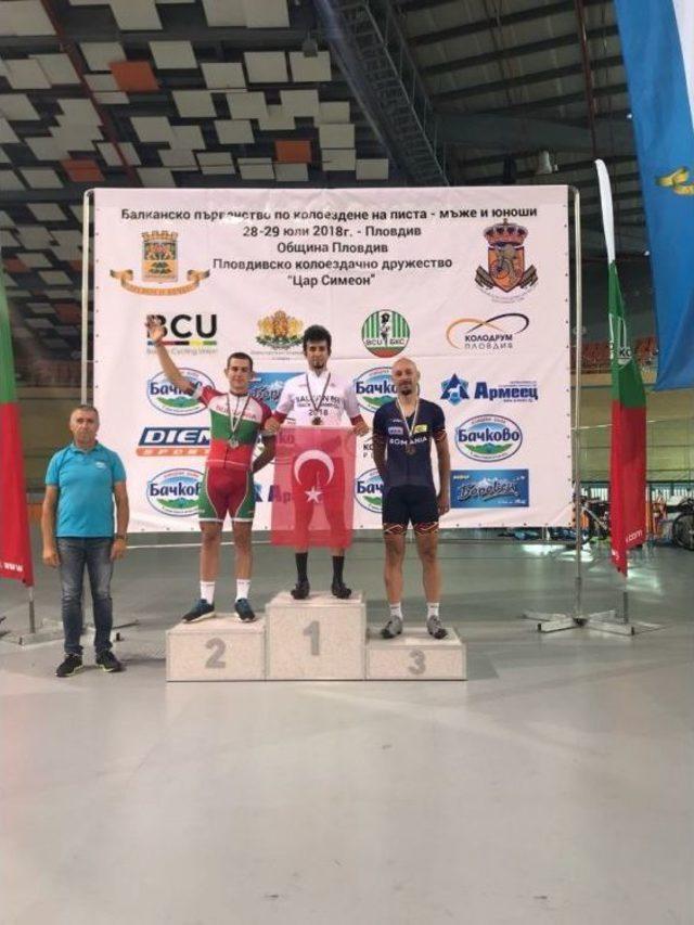 Sakarya B&uuml;y&uuml;kşehirli Sporcu Balkan Şampiyonu Oldu 1