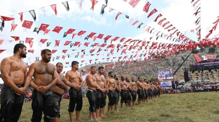 21. Feslikan Yağlı G&uuml;reşleri Şampiyonu Balaban