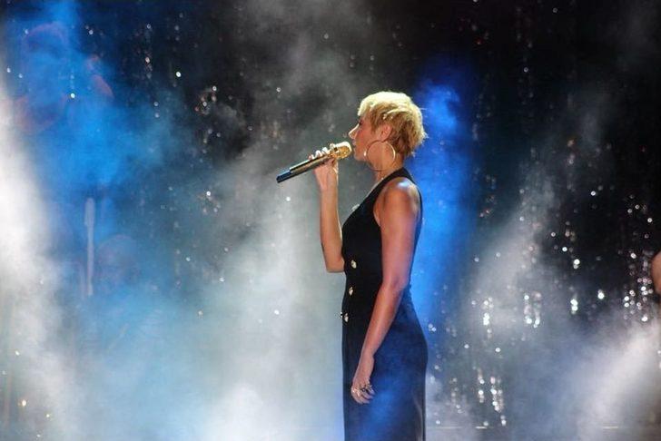 Kuşadası’nda Yıldızlar Geçidi Devam Ediyor G2