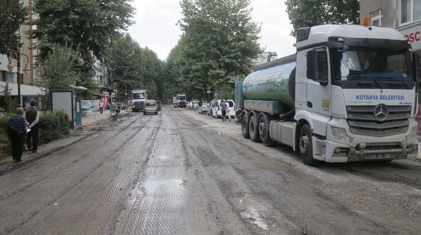 Mithatpaşa Caddesi Yenileniyor