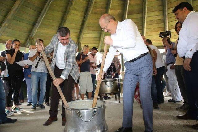 Yağ Ve Bal Festivali Kazdağları’nın Eteklerinde Yapıldı