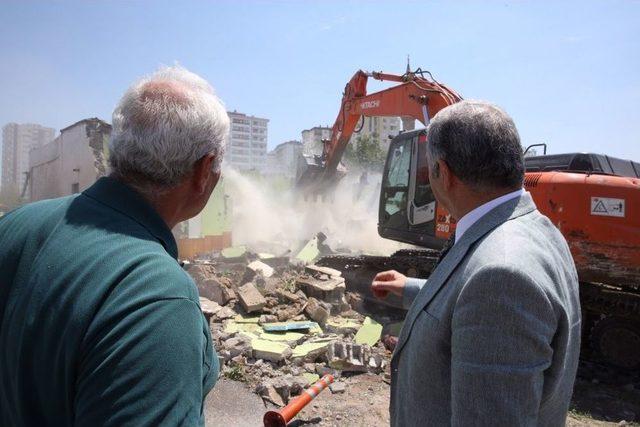 Sorunsuz Yıkım, Kesintisiz Hizmet