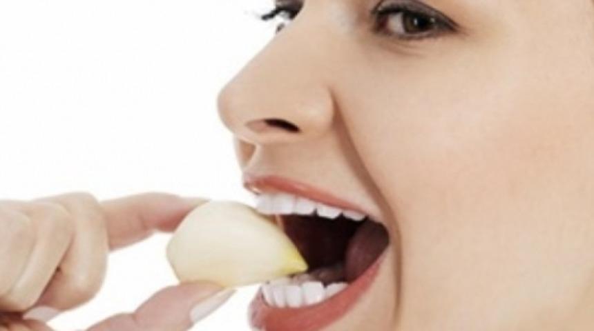 Sarımsak Yediğinizde Bunlar Oluyor!